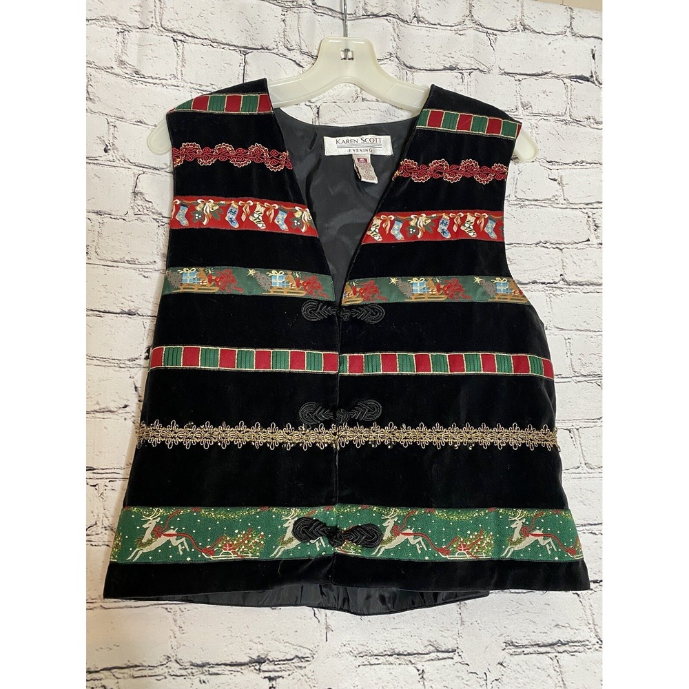 Karen Scott Vintage Black Red Green Velvet Ugly‎  Christmas Vest Medium Sleigh